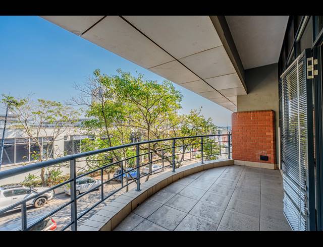 130M² OFFICE FOR SALE IN UMHLANGA RIDGE